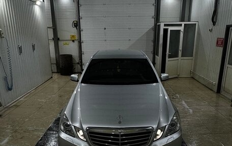 Mercedes-Benz E-Класс, 2011 год, 1 749 000 рублей, 5 фотография