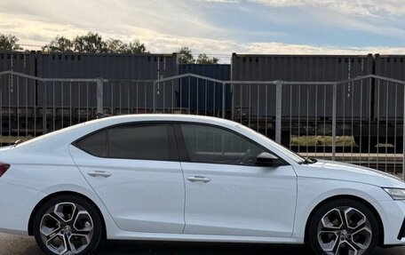 Skoda Octavia IV, 2022 год, 2 400 000 рублей, 6 фотография