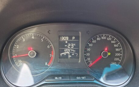 Volkswagen Polo VI (EU Market), 2016 год, 1 050 000 рублей, 9 фотография