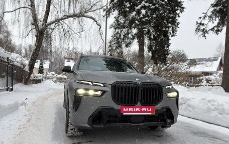 BMW X7, 2023 год, 13 500 000 рублей, 2 фотография