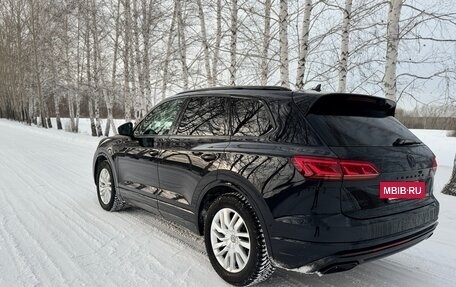 Volkswagen Touareg III, 2018 год, 6 800 000 рублей, 6 фотография