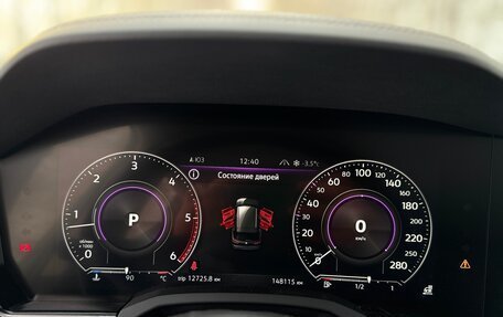 Volkswagen Touareg III, 2018 год, 6 800 000 рублей, 23 фотография