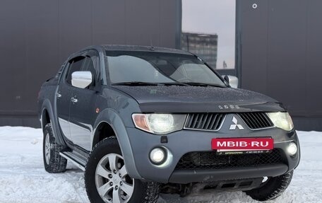 Mitsubishi L200 IV рестайлинг, 2007 год, 967 000 рублей, 2 фотография