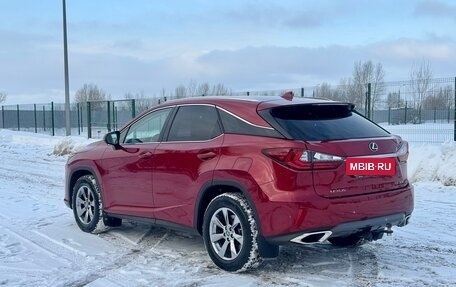 Lexus RX IV рестайлинг, 2019 год, 5 200 000 рублей, 3 фотография