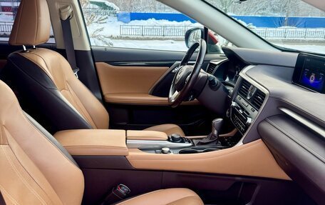 Lexus RX IV рестайлинг, 2019 год, 5 200 000 рублей, 11 фотография