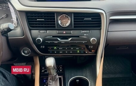 Lexus RX IV рестайлинг, 2019 год, 5 200 000 рублей, 19 фотография