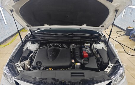 Toyota Camry, 2021 год, 4 000 000 рублей, 10 фотография