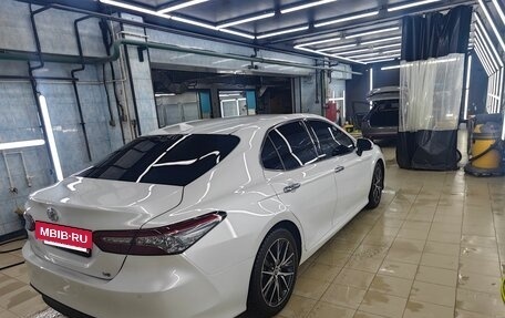 Toyota Camry, 2021 год, 4 000 000 рублей, 4 фотография