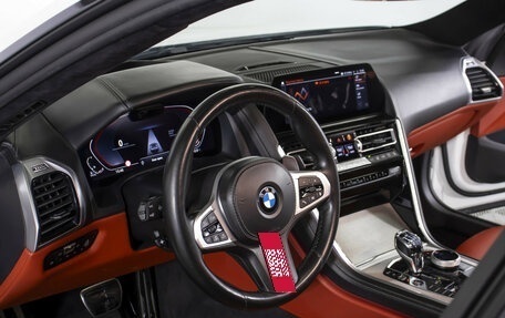 BMW 8 серия, 2020 год, 6 148 000 рублей, 13 фотография