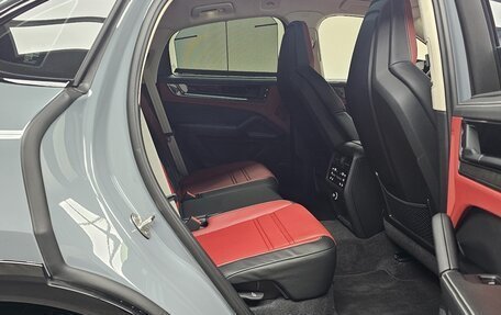 Porsche Cayenne III, 2025 год, 27 990 000 рублей, 13 фотография