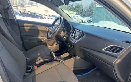 Hyundai Solaris II рестайлинг, 2019 год, 969 000 рублей, 11 фотография