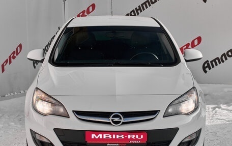 Opel Astra J, 2014 год, 900 000 рублей, 2 фотография