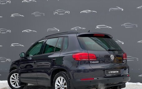 Volkswagen Tiguan I, 2015 год, 1 728 700 рублей, 4 фотография