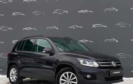 Volkswagen Tiguan I, 2015 год, 1 728 700 рублей, 3 фотография
