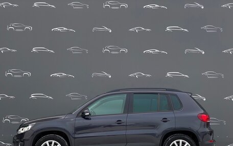 Volkswagen Tiguan I, 2015 год, 1 728 700 рублей, 12 фотография