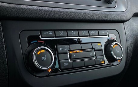 Volkswagen Tiguan I, 2015 год, 1 728 700 рублей, 15 фотография