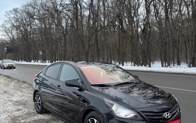 Hyundai Solaris II рестайлинг, 2015 год, 1 100 000 рублей, 1 фотография