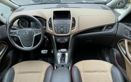 Opel Zafira C рестайлинг, 2012 год, 1 063 000 рублей, 10 фотография