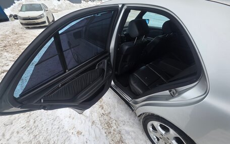 Mercedes-Benz E-Класс, 1997 год, 400 000 рублей, 4 фотография