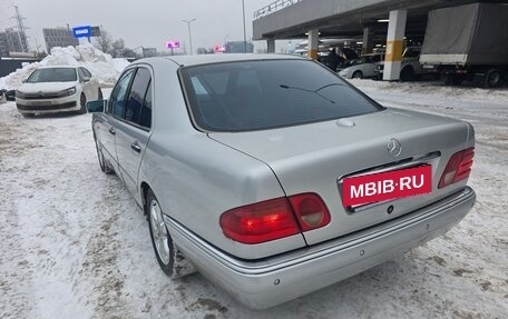 Mercedes-Benz E-Класс, 1997 год, 400 000 рублей, 10 фотография
