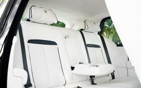 Rolls-Royce Cullinan, 2021 год, 34 900 000 рублей, 19 фотография