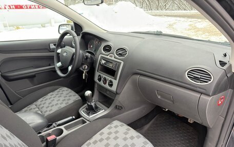 Ford Focus II рестайлинг, 2006 год, 495 000 рублей, 32 фотография