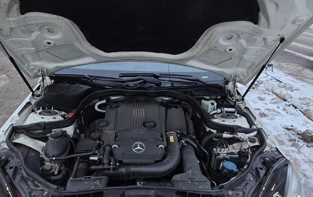 Mercedes-Benz E-Класс, 2012 год, 1 600 000 рублей, 16 фотография