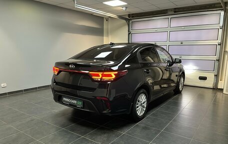 KIA Rio IV, 2018 год, 1 320 000 рублей, 6 фотография
