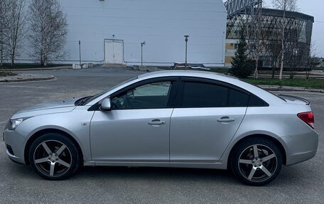 Chevrolet Cruze II, 2012 год, 900 000 рублей, 2 фотография