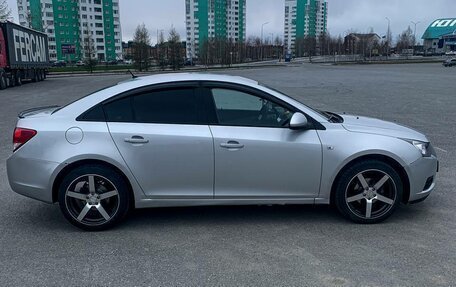 Chevrolet Cruze II, 2012 год, 900 000 рублей, 3 фотография