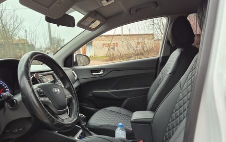 Hyundai Solaris II рестайлинг, 2021 год, 1 290 000 рублей, 7 фотография