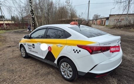 Hyundai Solaris II рестайлинг, 2021 год, 1 290 000 рублей, 3 фотография