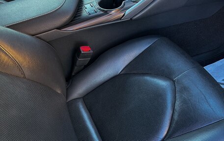 Toyota Camry, 2018 год, 2 850 000 рублей, 6 фотография