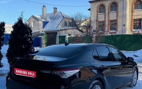 Toyota Camry, 2018 год, 2 850 000 рублей, 5 фотография