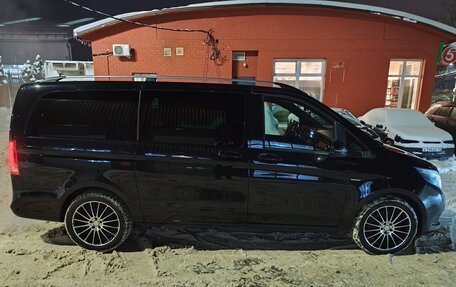 Mercedes-Benz V-Класс, 2017 год, 4 250 000 рублей, 12 фотография