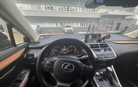 Lexus NX I, 2017 год, 2 900 000 рублей, 27 фотография
