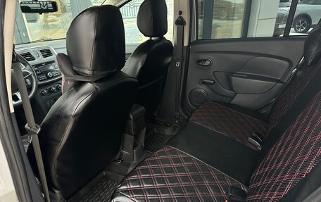 Renault Logan II, 2020 год, 1 099 000 рублей, 10 фотография