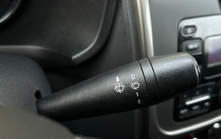 Renault Logan II, 2020 год, 1 099 000 рублей, 26 фотография