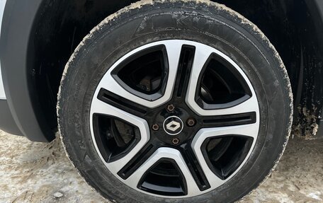 Renault Logan II, 2020 год, 1 099 000 рублей, 30 фотография