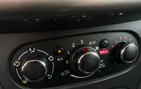 Renault Logan II, 2020 год, 1 099 000 рублей, 28 фотография