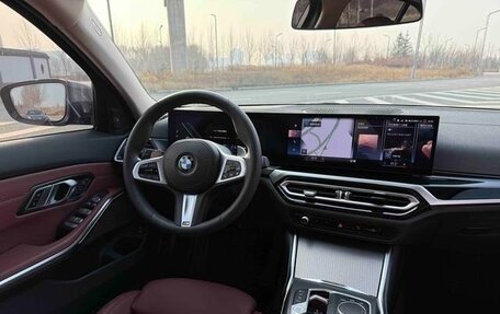 BMW 3 серия, 2023 год, 3 580 000 рублей, 11 фотография