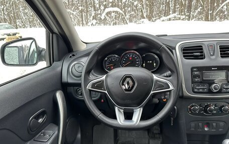 Renault Logan II, 2019 год, 750 000 рублей, 27 фотография