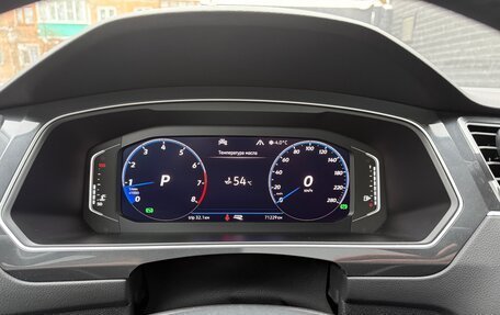 Volkswagen Tiguan II, 2019 год, 3 850 000 рублей, 17 фотография