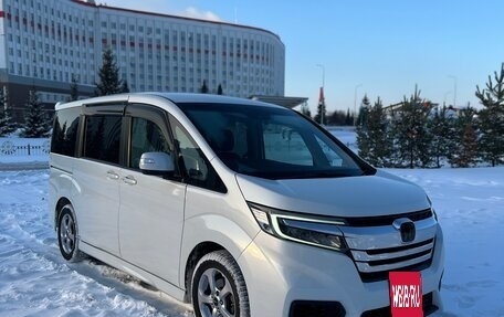 Honda Stepwgn IV, 2021 год, 3 025 000 рублей, 6 фотография