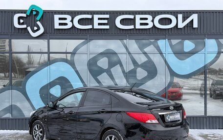 Hyundai Solaris II рестайлинг, 2016 год, 1 100 000 рублей, 3 фотография