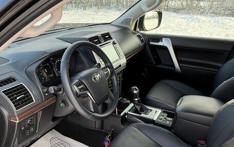 Toyota Land Cruiser Prado 150 рестайлинг 2, 2018 год, 5 800 000 рублей, 7 фотография