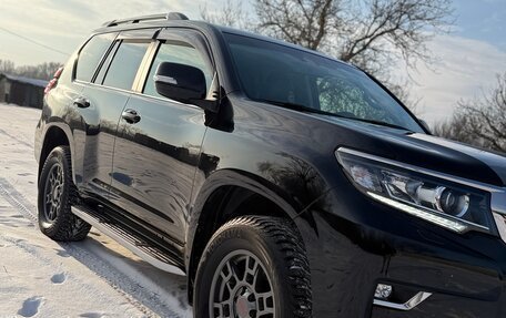 Toyota Land Cruiser Prado 150 рестайлинг 2, 2018 год, 5 800 000 рублей, 3 фотография