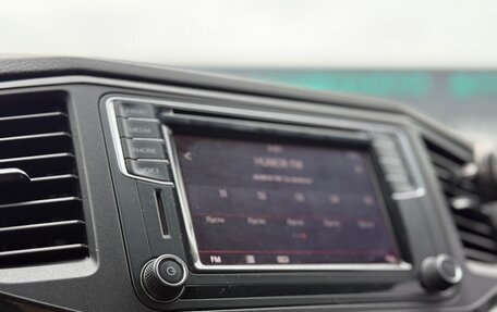 Volkswagen Amarok I рестайлинг, 2017 год, 2 254 000 рублей, 21 фотография