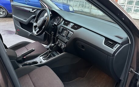 Skoda Octavia, 2015 год, 950 000 рублей, 15 фотография