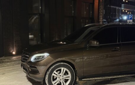 Mercedes-Benz M-Класс, 2013 год, 1 980 000 рублей, 6 фотография